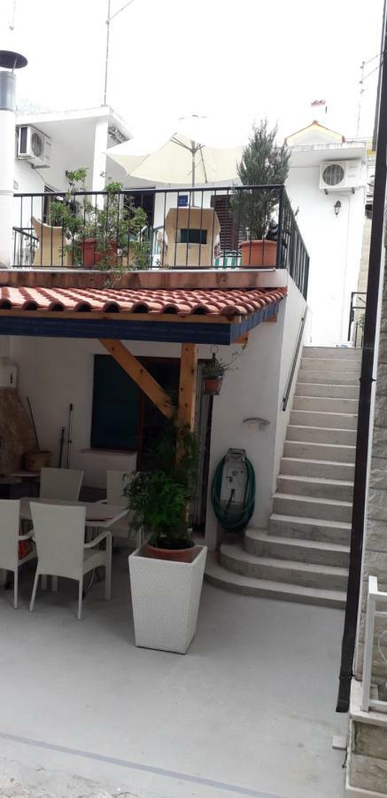 Apartment Perovic Baška Voda Exterior foto