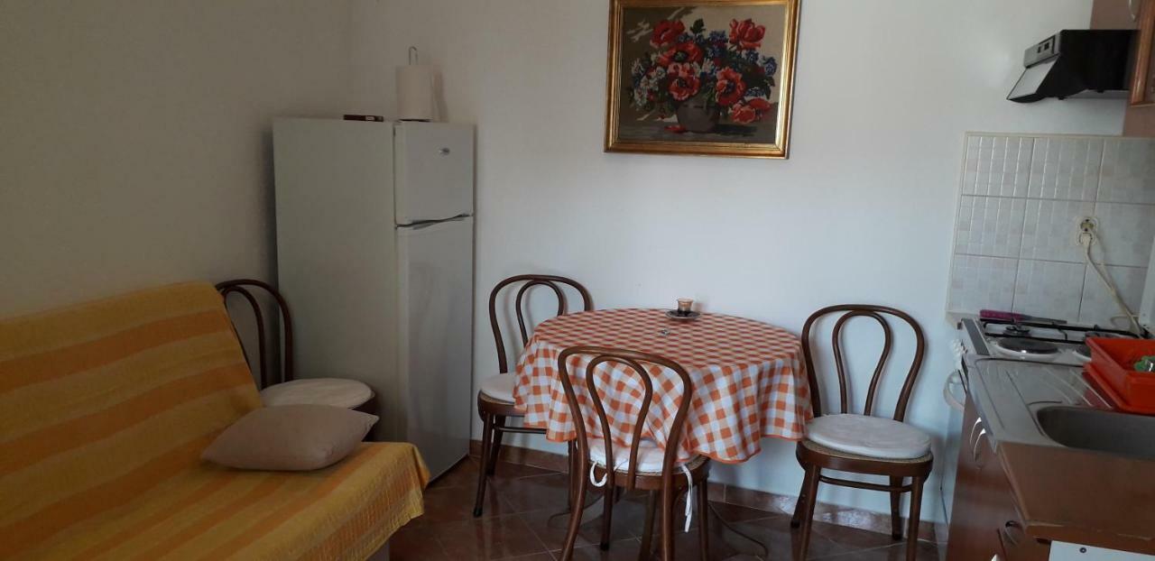 Apartment Perovic Baška Voda Exterior foto
